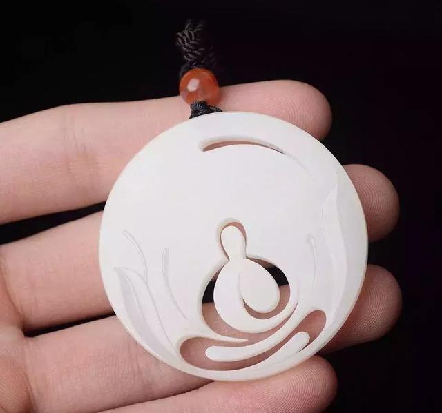 
                想象力，翡翠雕刻的醉美意境
              第5张