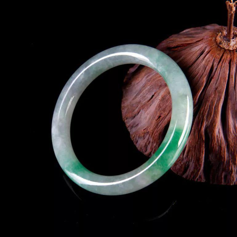 今年这款镯子必能升值！镯子选的好，早赚早发财！  第9张