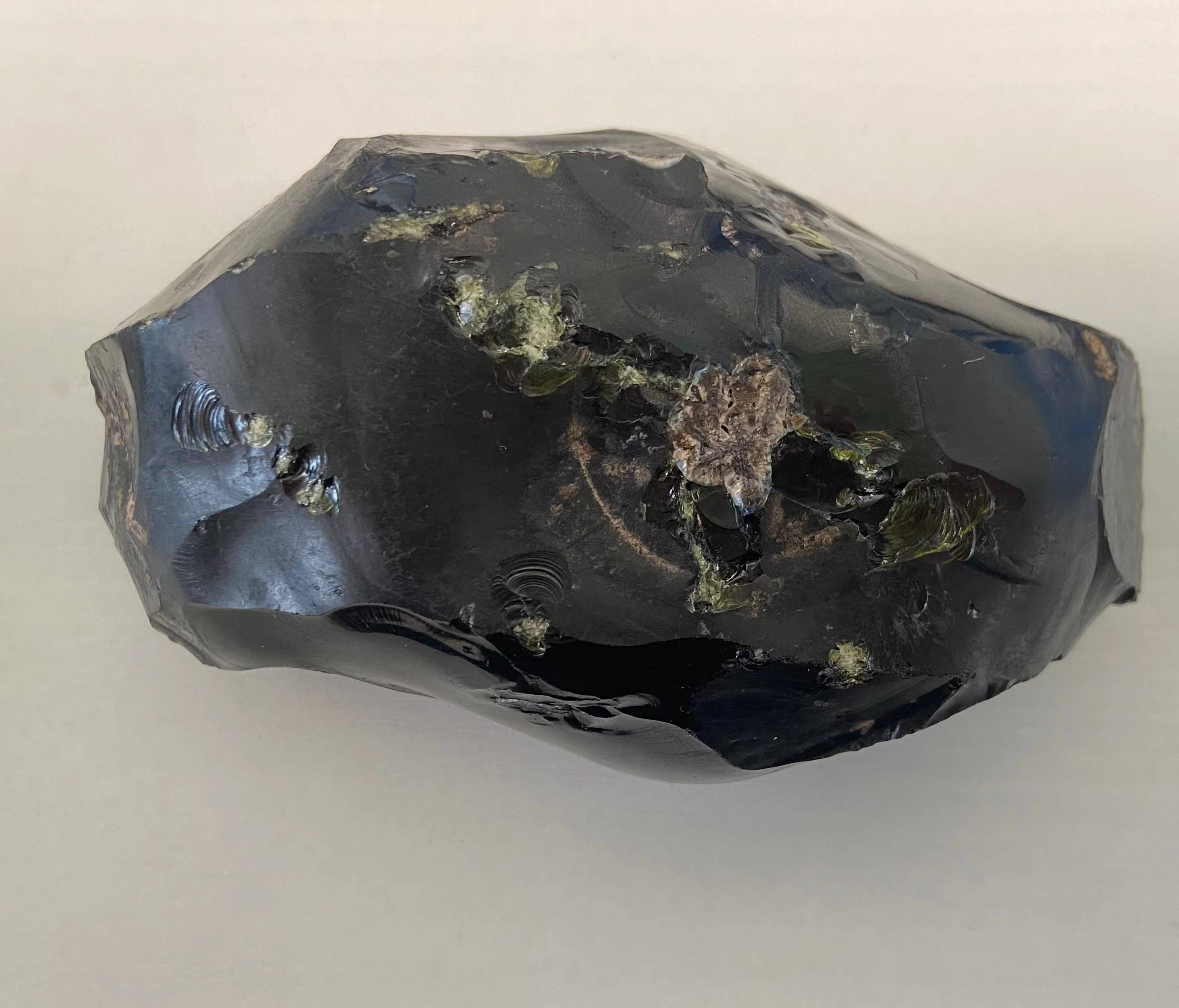 这三种陨石价格昂贵，捡到就发了，有钱也买不到  第2张