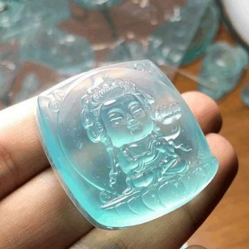 天青冻岫玉和蓝水翡翠如何区别？  第2张