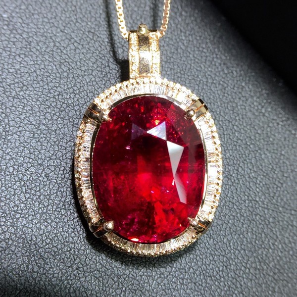 佩戴红碧玺的好处  第2张