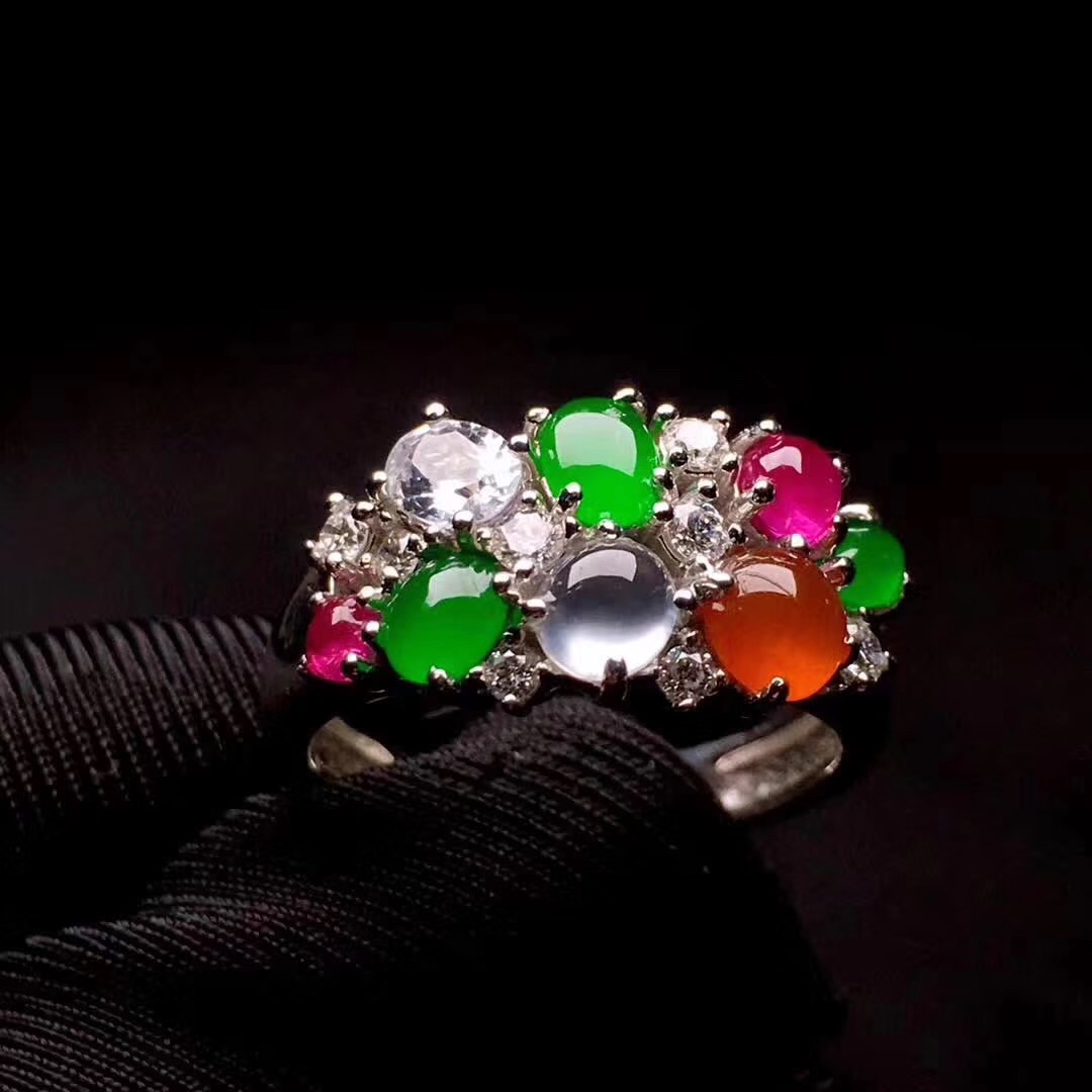 翡翠戒指怎么选？不难，抓住这几点才是关键！  第4张