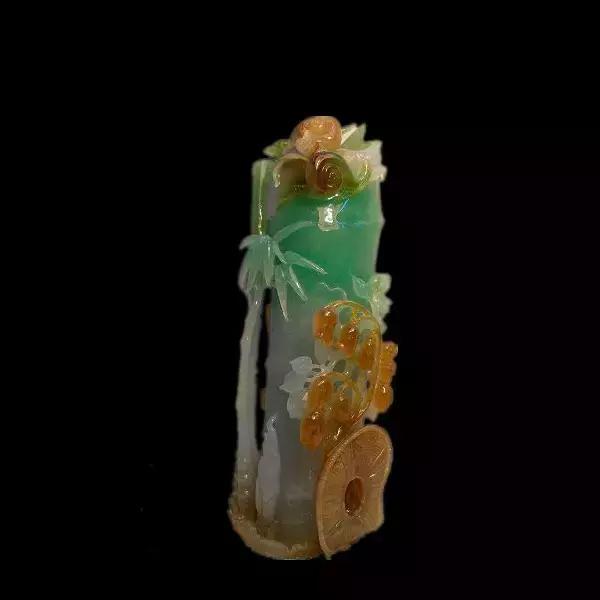 千娇百媚的绝色翡翠大饱眼福!
第6张