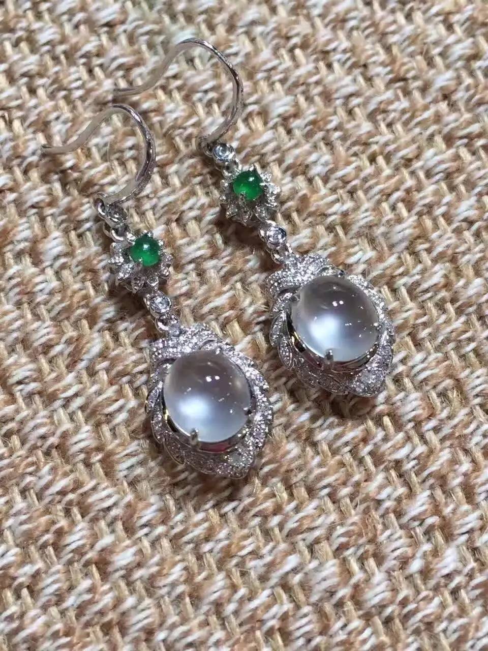 翡翠配饰用“脸”选  第4张