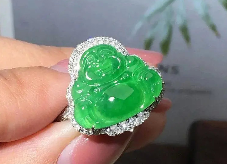 超6000万中老年爱上直播购物,翡翠直播购物越发红火! 第6张