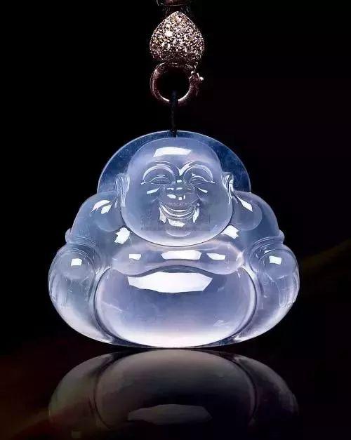 这5种“虫”功效不输貔貅，摆在家里镇宅，戴在身上招财  第16张