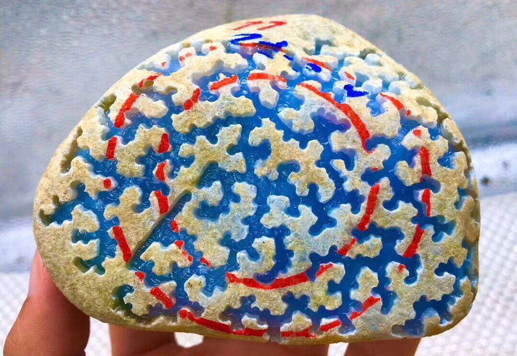 翡翠赌石靠赌真的能暴富吗? 第6张