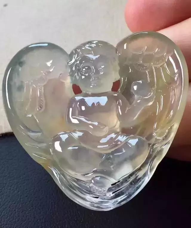 学会这些,随便买翡翠,绝对达到收藏级别!
第25张