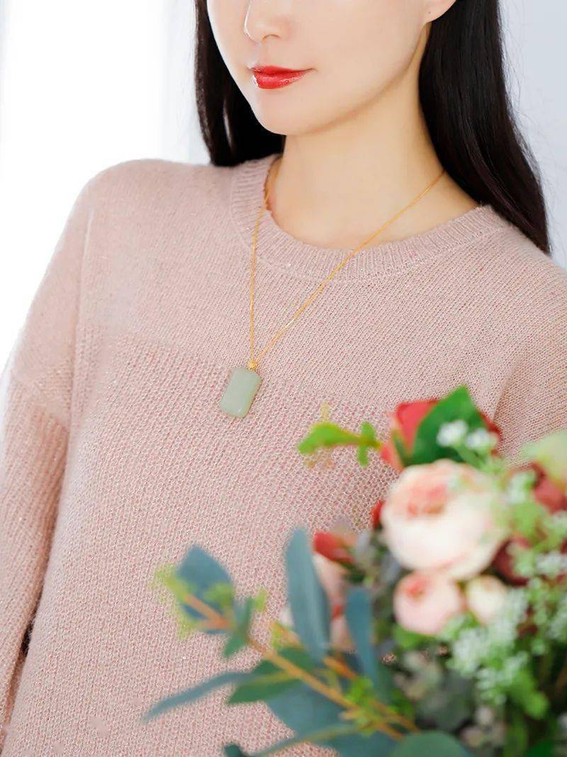 亏大了!曾经被众人忽视的4大玉石,如今身家暴涨让人高攀不起?
第15张