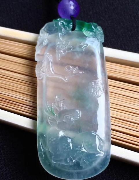 戴翡翠也要讲究寓意的，你选对了吗？  第3张