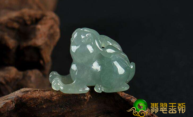 高端油青种翡翠贵吗？原先这里边有学问！   第4张