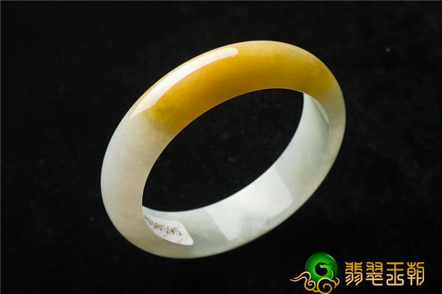 黄翡翠的作用与功效你清楚吗？看了如梦初醒！   第2张