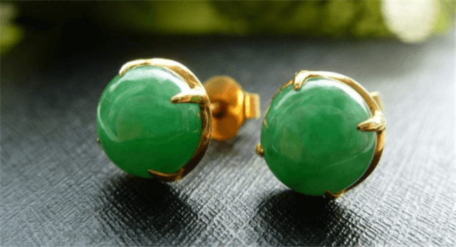 翡翠里会有小气泡吗?学会鉴别，不再吃亏！   第2张