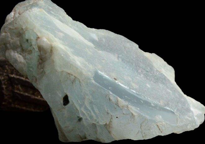 高档翡翠原石怎么选购区分？玻璃种和冰种翡翠原石你更爱哪一个？   第2张