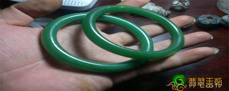 翡翠除开能做为装饰品提升气质以外，有没有什么功效吗？   第6张