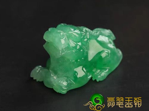 翡翠赌石怎样开窗与抛光技巧详解   第1张