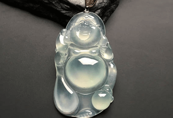 你适合戴哪种玉佛？玉佛吊坠不戴时怎么放？ 