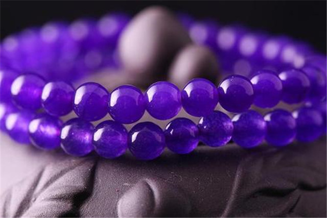 紫罗兰翡翠价格高吗？讲一讲影响价格的因素！   第3张