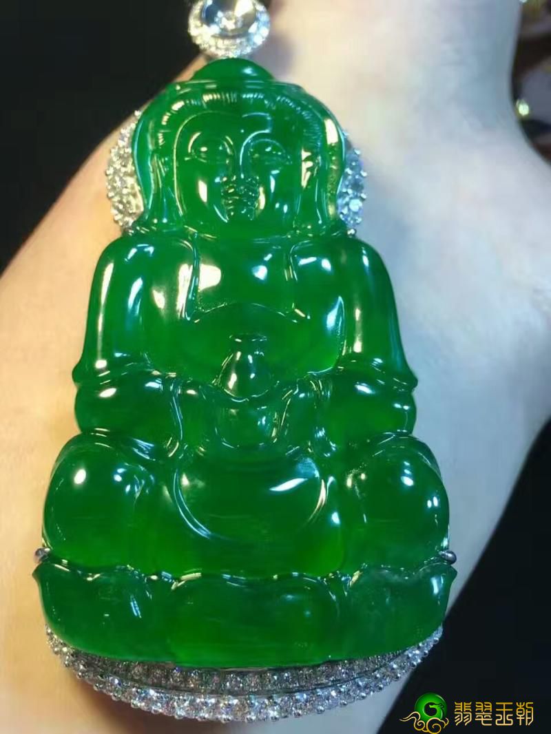 翡翠观音的寓意是什么，佩戴翡翠观音有什么好处   第1张