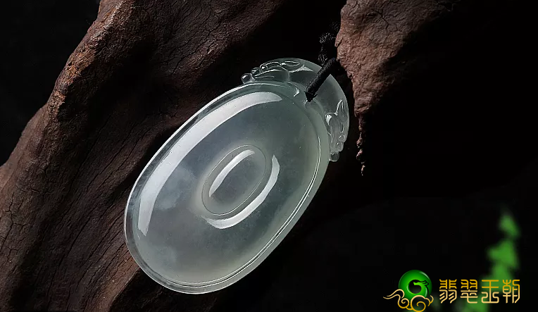 翡翠的使用价值与翡翠的种和色你挑选哪一个? 第4张