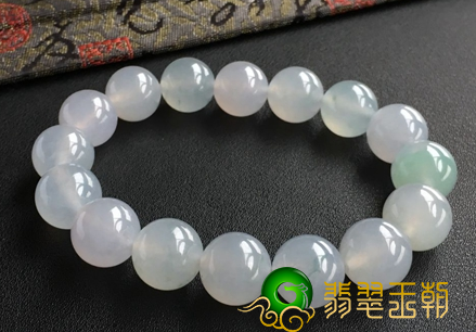 翡翠手串竟有这么多寓意和讲究？超实用   第2张