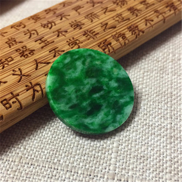 什么是花青种翡翠？让我们来看看翡翠界的豹纹款！   第2张