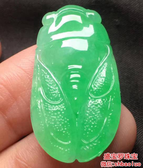 阳绿翡翠价钱一般多少钱   第2张