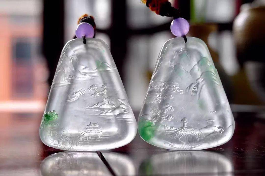 翡翠雕刻中讲究的3个规律5个细节，你注意到了吗？   第4张