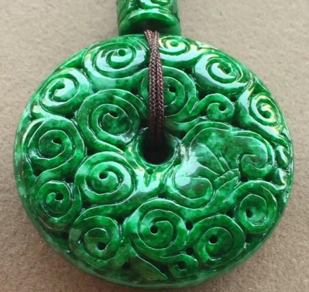 翡翠的色与种水   第2张