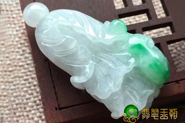 翡翠白菜寓意招财又守财，难怪招人喜欢   第4张