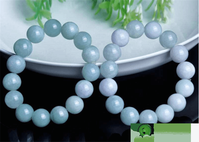 原先翡翠手串的种类这么多！翡翠手串一般要多少钱？   第1张