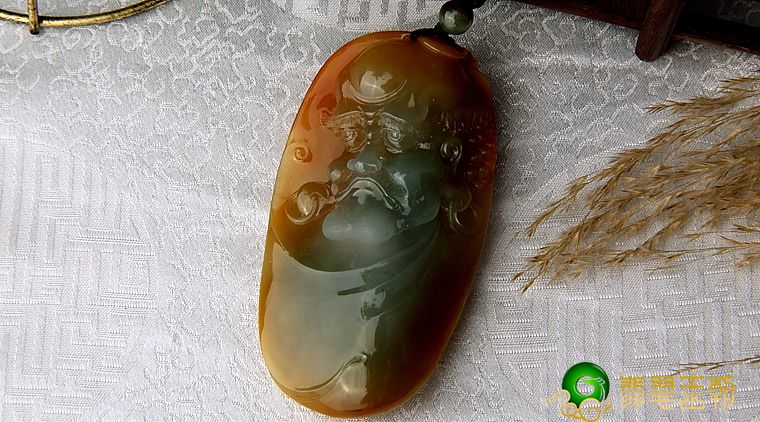 翡翠手把件是啥 翡翠手把件如何制作   第2张