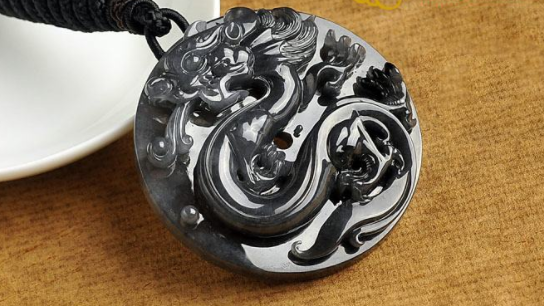 翡翠龙牌女士可以戴吗?看完恍然大悟！(图文)   第3张