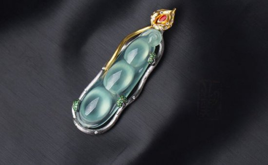 一个好的翡翠成品，不仅品质要高，还要有独特的创意   第1张