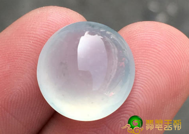 白的翡翠有使用价值吗 哪几个方面会伤害它的实用价值   第1张