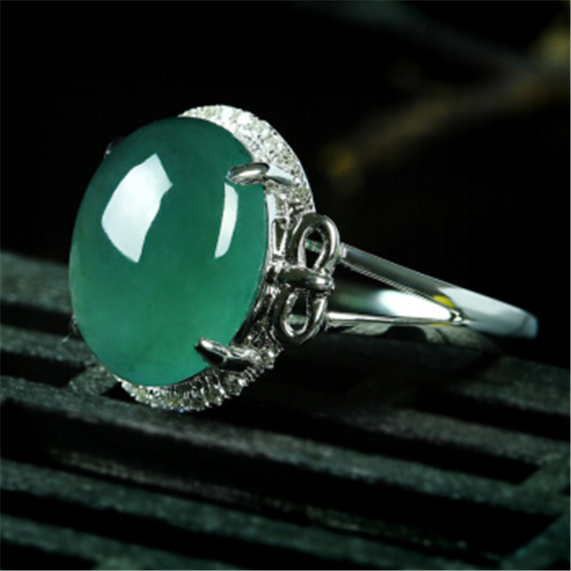 如何区分蓝水翡翠和油青翡翠？我们一起来探讨一下！(图文)   第2张