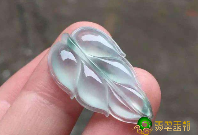 为什么说“玉养人，人养玉”？ 具体这仅仅大家对玉石的一种心理状态寄予   第2张