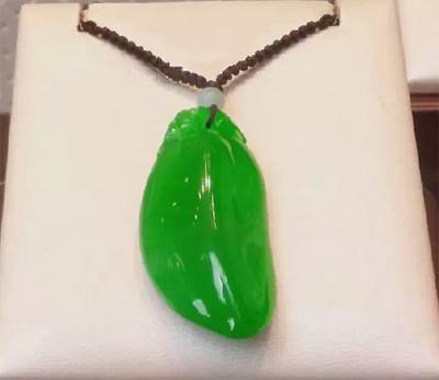 
                盘点那些仙境般的极品翡翠！
   第4张