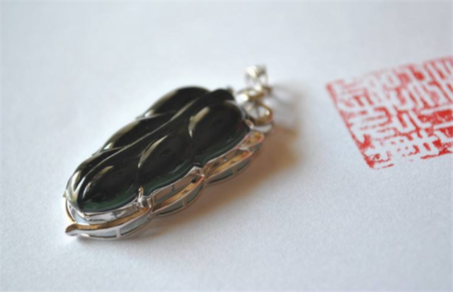 假墨翠是什么做的？学会这几招，让假墨翠无所遁形！(图文)   第3张