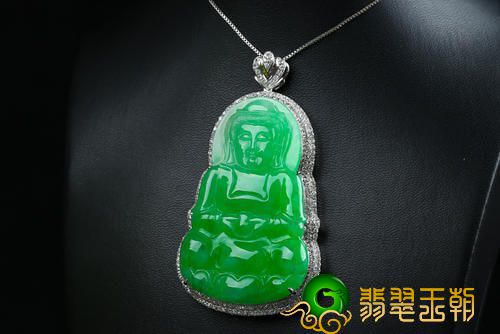 配戴翡翠观世音小挂件必须注意什么？别等“水干”才后悔莫及！   第4张