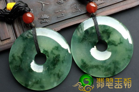 我国翡翠的历史人文与来历 你掌握是多少呢   第1张