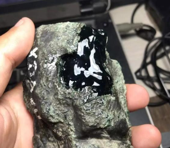 你了解的翡翠有多少，抛光的重要性又能体现什么呢？   第2张