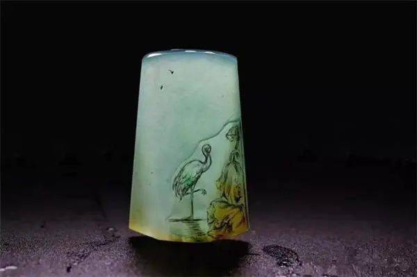 精品的翡翠片料，设计了几款经典的题材，你更喜欢哪种！  第2张