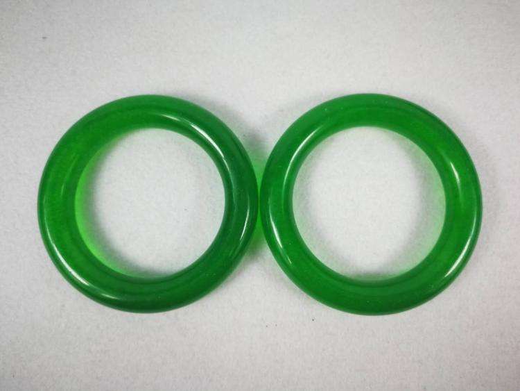 有一种翡翠的名字自带霸气！来看看帝王绿手镯价格吧！   第2张