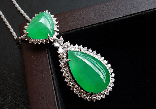 你的阳绿翡翠挂件是正品吗？购买前要多留心眼！   第1张