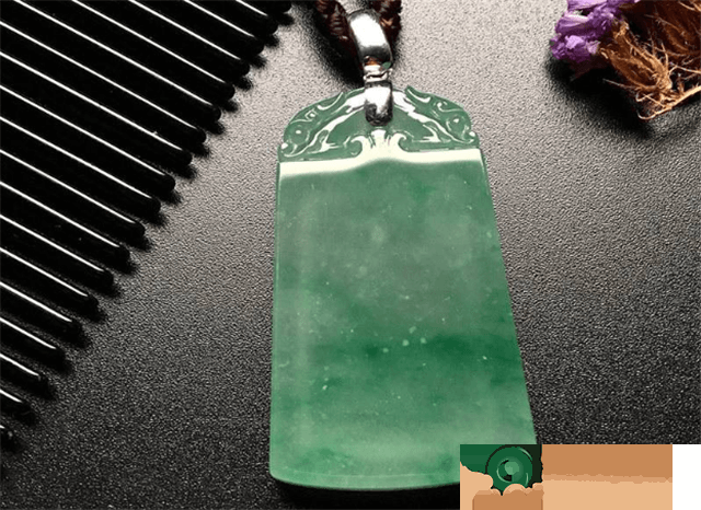 精准定位不一样喻意也不一样！赠予翡翠玉吊坠也有这种叫法！   第2张