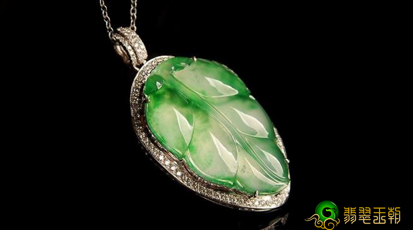 不级别翡翠怎样投资个人收藏?绝品翡翠和上等翡翠的评定和手雕如何判断？   第1张