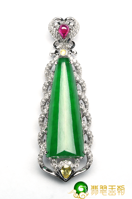 七彩云南孔雀系列之舞动的翡翠珠宝   第7张