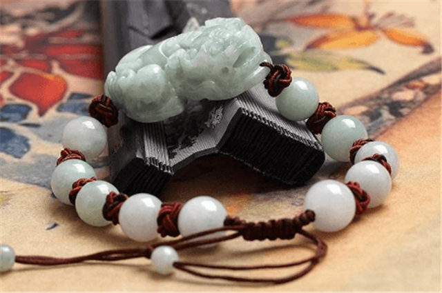 翡翠貔貅手链价格贵不贵?这些挑选技巧你要了解! 第4张