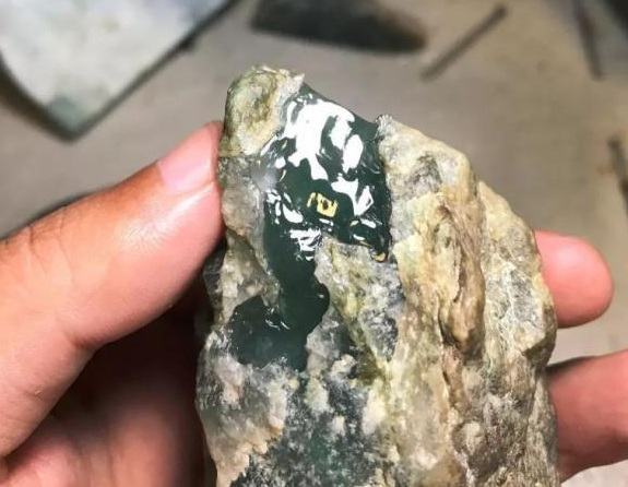 你了解的翡翠有多少，抛光的重要性又能体现什么呢？   第12张